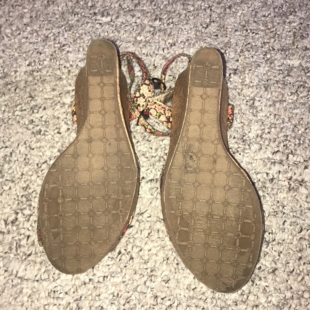 Wedges - Picture 5 of 5